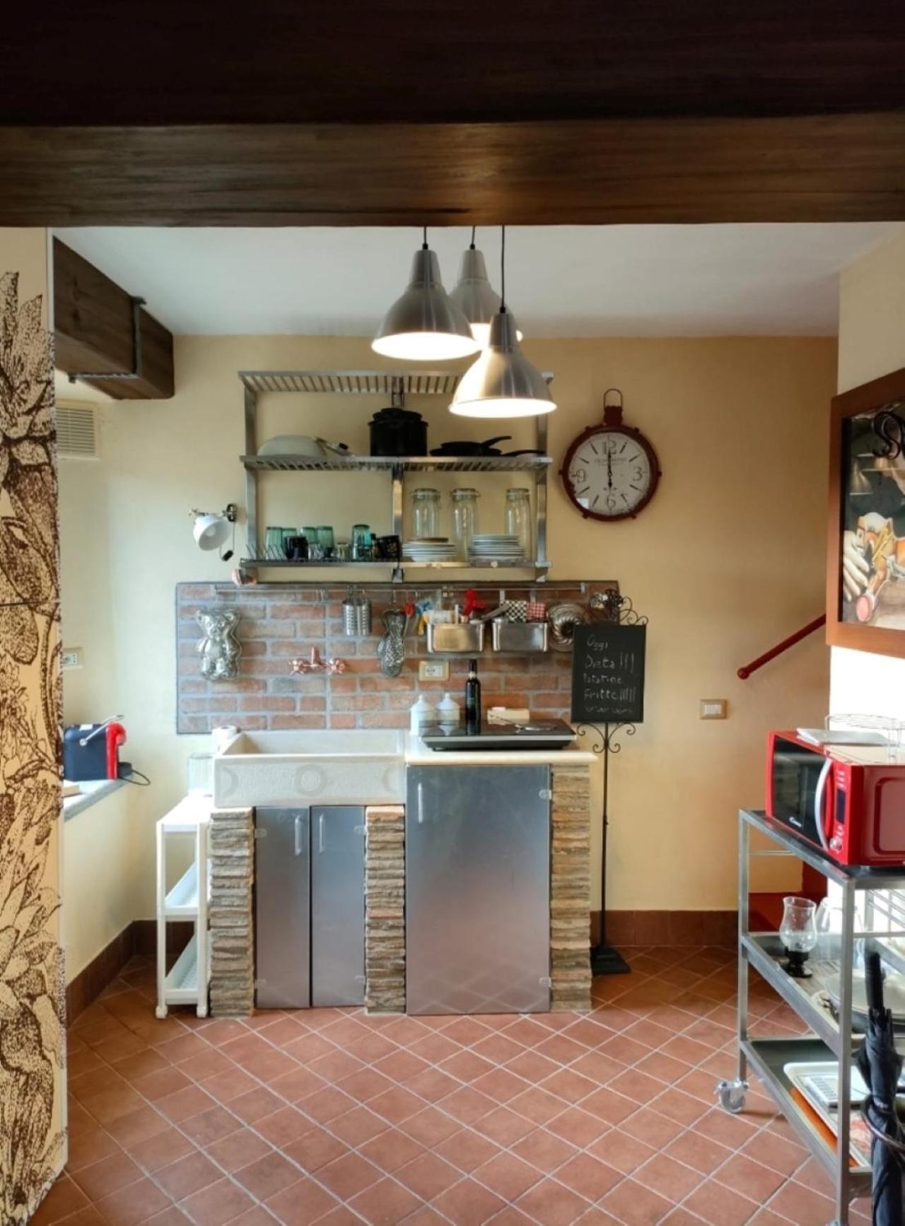 Casa D'artista: E Poi Tornarono Le Rondini... Holiday home